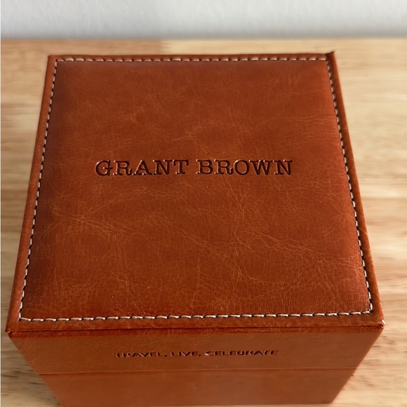 Grant Brown Mens Watch - Picture 3 of 3